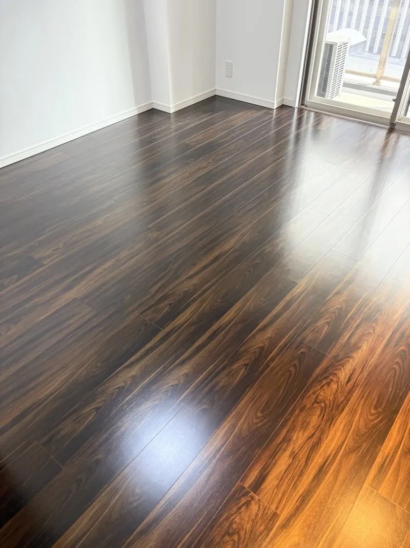 クライアント様クロス張り替え作業